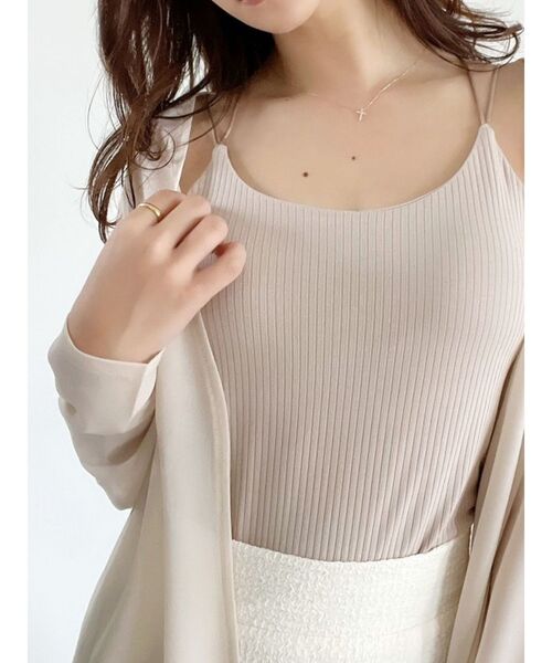 RESEXXY（リゼクシー）の「サテンストリングキャミソール（キャミソール・レディース・ベージュ/ブラック/グリーン・FREE）」の3枚目の写真