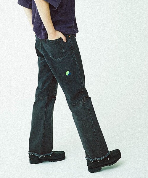 TOWNCRAFT(タウンクラフト)の「Towncraft PREP/タウンクラフトプレップ Slit Denim Pants/スリット デニムパンツ(デニムパンツ・メンズ・ブラック/ネイビー・LARGE/MEDIUM)」の4枚目の写真