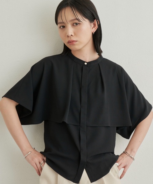 Aunt Marie's(アントマリーズ)の「【前後2WAY】ピンタックケープデザインブラウス / 手洗い可能(シャツ/ブラウス・レディース・ブラック/ブルー/ホワイト・FREE)」の3枚目の写真
