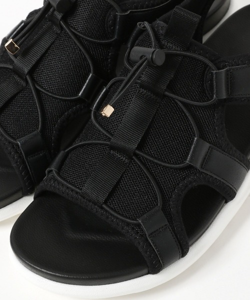 GLOBAL WORK(グローバルワーク)の「XLサイズ追加/らくっションコードスニーカーサンダル/183559(サンダル・レディース・ブラック×ホワイト/ブラック×ブラック/アイボリー/ベージュ・MEDIUM/LARGE/SMALL/X-LARGE)」の10枚目の写真