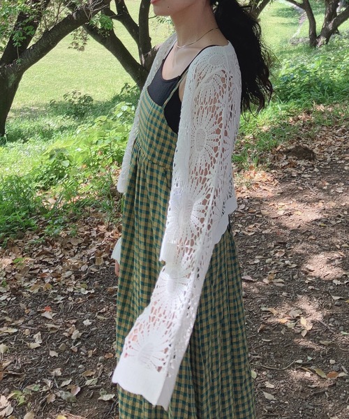 AS KNOW AS plus（アズノゥアズプラス）の「○おはなクロシェ かぎ針編みカーディガン（カーディガン/ボレロ・レディース・オフホワイト/ブルー/ブラック/グリーン/オレンジ/ピンク/ミント/ライム/ブラウン/グレイッシュブルー/チャコール/キャメル・FREE）」の17枚目の写真