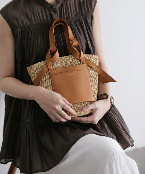 La TOTALITE（ラトータリテ）の「【VIOLAd’ORO/ヴィオラドーロ】abaca*leather combi Bag（ハンドバッグ・レディース・ブラック/キャメル・FREE）」の2枚目の写真