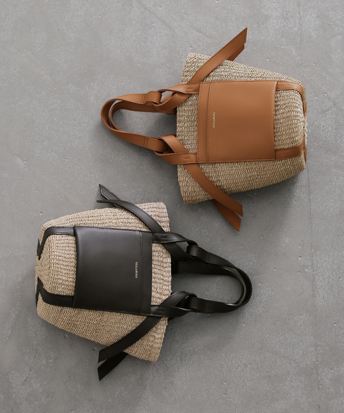 La TOTALITE（ラトータリテ）の「【VIOLAd’ORO/ヴィオラドーロ】abaca*leather combi Bag（ハンドバッグ・レディース・ブラック/キャメル・FREE）」の13枚目の写真