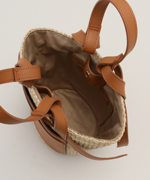La TOTALITE（ラトータリテ）の「【VIOLAd’ORO/ヴィオラドーロ】abaca*leather combi Bag（ハンドバッグ・レディース・ブラック/キャメル・FREE）」の18枚目の写真