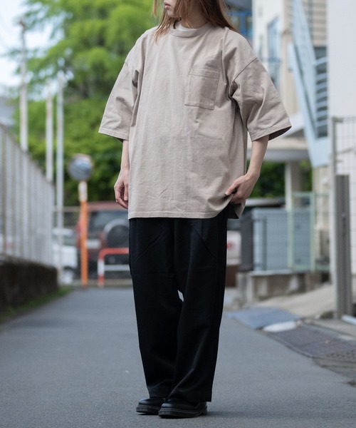 JOHN'S CLOSET(ジョンズクローゼット)の「【h】〔Goodwear〕USAコットン ポケット付き S/S SUPER BIG TEE(Tシャツ/カットソー・メンズ・杢グレー/ホワイト/グレイッシュベージュ/ブラック/ネイビー/ペールイエロー/チャコールグレー/ダークグリーン・LARGE/MEDIUM/X-LARGE)」の18枚目の写真