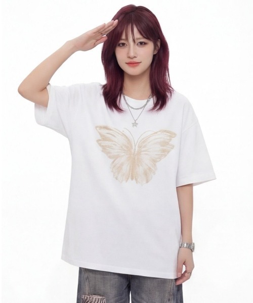 DIAVEL(ディアベル)の「【蝶プリント】韓国ストリート映え バタフライオーバーサイズTシャツ(Tシャツ/カットソー・レディース・ブラック/ホワイト・M)」の10枚目の写真