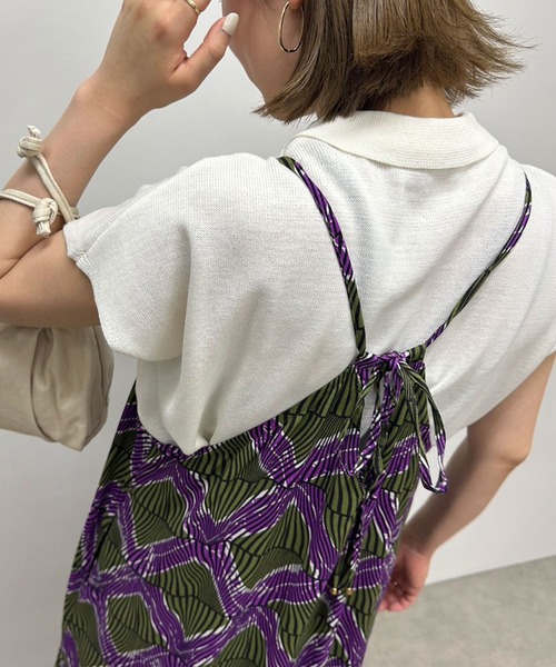 lil nina(リルニーナ)の「lil nina バックリボンキャミワンピース プリント(ワンピース・レディース・グリーン×ピンク/ネイビー/ダークベージュ・FREE)」の8枚目の写真