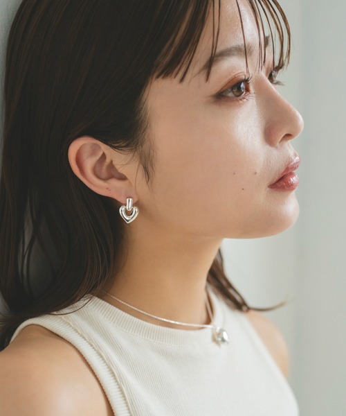 VANNIE U(ヴァニーユー)の「heart lock pierce(ピアス(両耳用)・レディース・シルバー/ゴールド・FREE)」の3枚目の写真