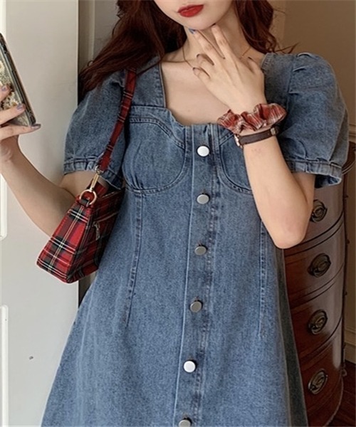 FREE STYLISTS（フリー スタイリスト）の「スクエアネックデニムミニワンピース（ワンピース・レディース・ブルー・M/L/XL/3XL/2XL/4XL）」の13枚目の写真