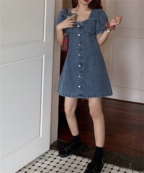 FREE STYLISTS（フリー スタイリスト）の「スクエアネックデニムミニワンピース（ワンピース・レディース・ブルー・M/L/XL/3XL/2XL/4XL）」の5枚目の写真