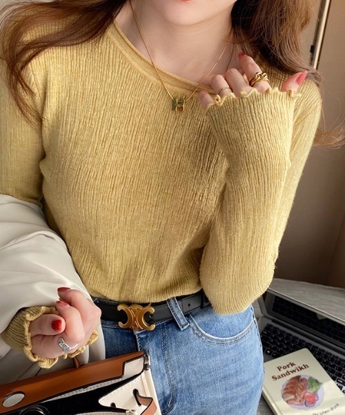 COCOMOMO(ココモモ)の「長袖 メロープルオーバー カットソー クルーネック(Tシャツ/カットソー・レディース・ブルー/ブラック/ホワイト/ベージュ/イエロー/オレンジ/ブラウン/グリーン/ピンク・FREE)」の7枚目の写真