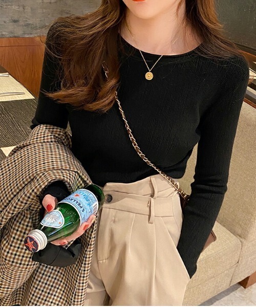 COCOMOMO(ココモモ)の「長袖 メロープルオーバー カットソー クルーネック(Tシャツ/カットソー・レディース・ブルー/ブラック/ホワイト/ベージュ/イエロー/オレンジ/ブラウン/グリーン/ピンク・FREE)」の1枚目の写真