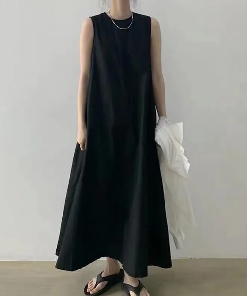 Maison célonメゾンセロン　ブラックノースリーブロングワンピドッキング Maison célonメゾンセロン ブラックノースリーブロングワンピ