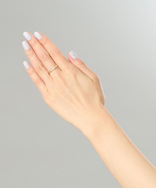COCOSHNIK（ココシュニック）の「K10ウェーブロープ リング（リング・レディース・イエローゴールド・10号/12号/14号）」の10枚目の写真