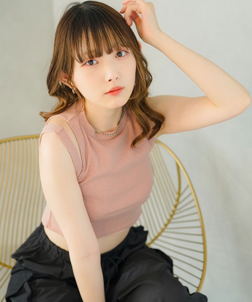 moulis'(ムーリス)の「ショルダースリットハイネックトップス(タンクトップ・レディース・ホワイト/ブラック/ベビーピンク・MEDIUM/LARGE/SMALL)」の9枚目の写真