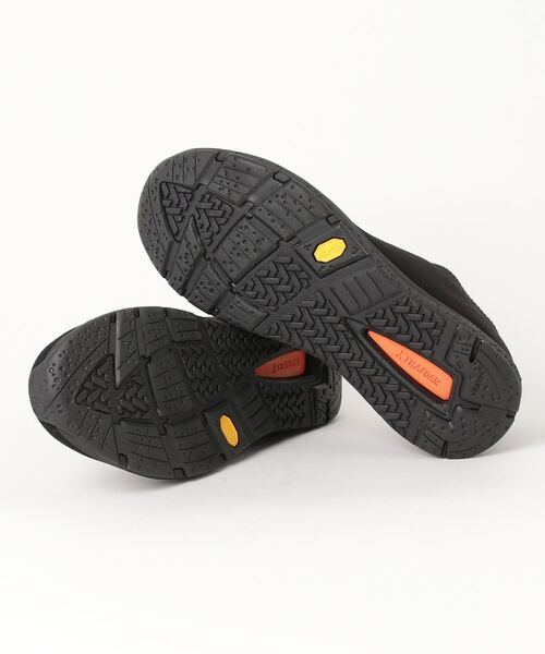 THE NORTH FACE（ザノースフェイス）の「THE NORTH FACE VELOCITY KNIT II GORE-TEX INVISIBLE FIT / ザ・ノース・フェイス ベロシティ ニット II ゴアテックス インビジブル フィット（レインシューズ・メンズ・ブラック・US5/7/8/9/10/11/6）」の3枚目の写真