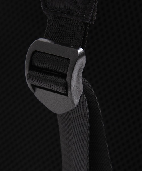 Arnold Palmer（アーノルドパーマー）の「ナイロン ツイル 10ポケット シェア リュック（バックパック/リュック・レディース・ネイビー/ブラック/ベージュ・F）」の16枚目の写真