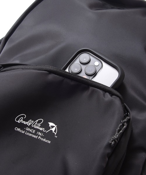 Arnold Palmer（アーノルドパーマー）の「ナイロン ツイル 10ポケット シェア リュック（バックパック/リュック・レディース・ネイビー/ブラック/ベージュ・F）」の12枚目の写真