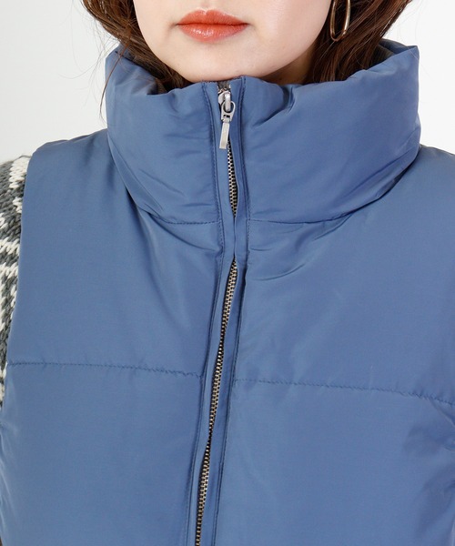 hunch（ハンチ）の「hunch ハイカウントポリエステル　ソロナベスト（ダウンベスト・レディース・ブルー/ライトベージュ・FREE）」の20枚目の写真