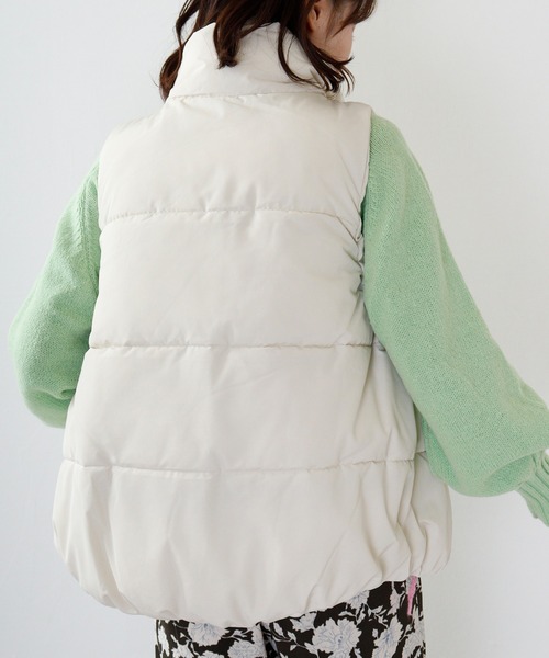 hunch（ハンチ）の「hunch ハイカウントポリエステル　ソロナベスト（ダウンベスト・レディース・ブルー/ライトベージュ・FREE）」の6枚目の写真