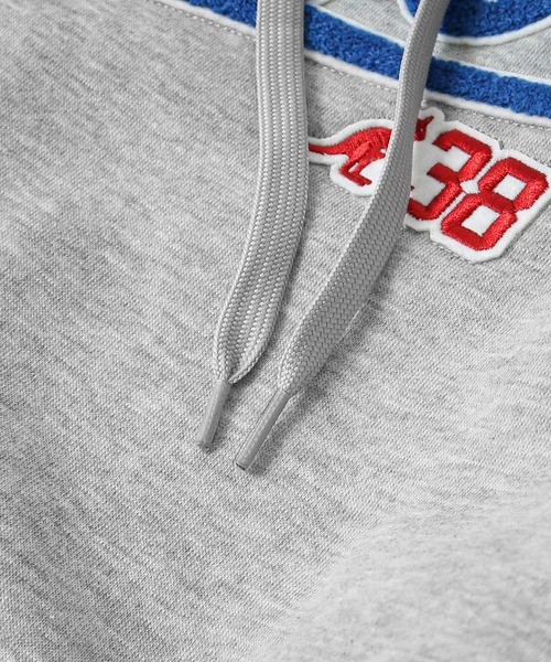 KANGOL(カンゴール)の「【KANGOL】 ワンポイント ロゴ 刺繍 ビッグシルエット 長袖 パーカー(パーカー・メンズ・グレー系/ブラック系/ホワイト系/アイボリー/ホワイト/アイボリー系/ネイビー/杢グレー/チャコール/ブラック/オートミール/ネイビー系/ダークグリーン/ブルー/ダークグリーン系/ブルー系・MEDIUM/X-LARGE/LARGE)」の21枚目の写真