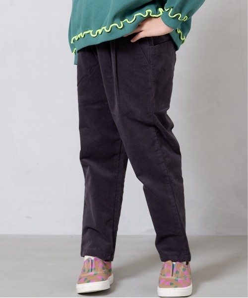 Life Support Products（ライフサポートプロダクツ）の「コールテンタックロングパンツ（80～150cm）（その他パンツ・キッズ・ブルー/グリーン/ベージュ/ラベンダー/オレンジ/チャコール/イエロー/ブラック/グレー/バイオレット/ローズ/サンドベージュ・110/130/140/80/90/95/120/150/100）」の4枚目の写真