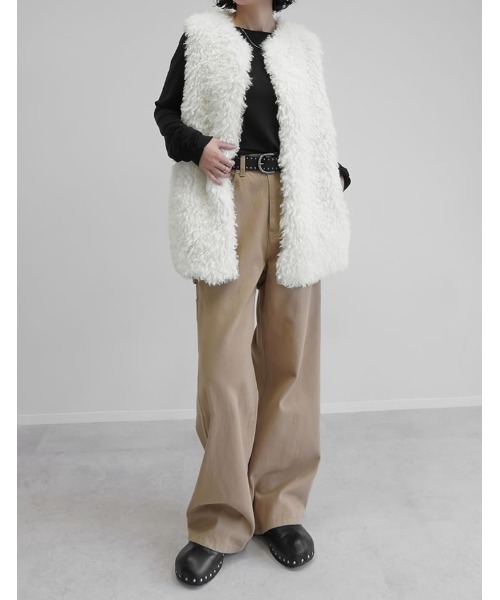 Re:EDIT（リエディ）の「プードルフェイクファーミドルベスト（ダウン