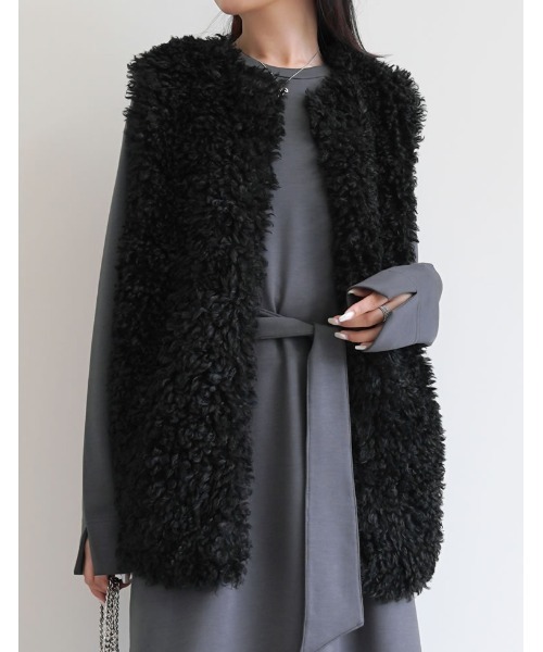 プードルフェイクファーミドルベスト（ダウンベスト）｜Re:EDIT