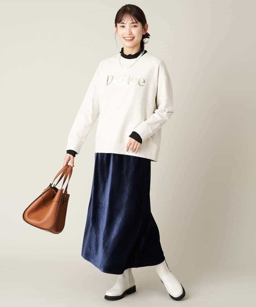 a.v.v(アーヴェヴェ)の「ベロアセミフレアスカート(スカート・レディース・ライトグレー/ネイビー/カーキ・40/36/38/34/42)」の15枚目の写真