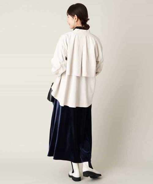 a.v.v(アーヴェヴェ)の「ベロアセミフレアスカート(スカート・レディース・ライトグレー/ネイビー/カーキ・40/36/38/34/42)」の18枚目の写真