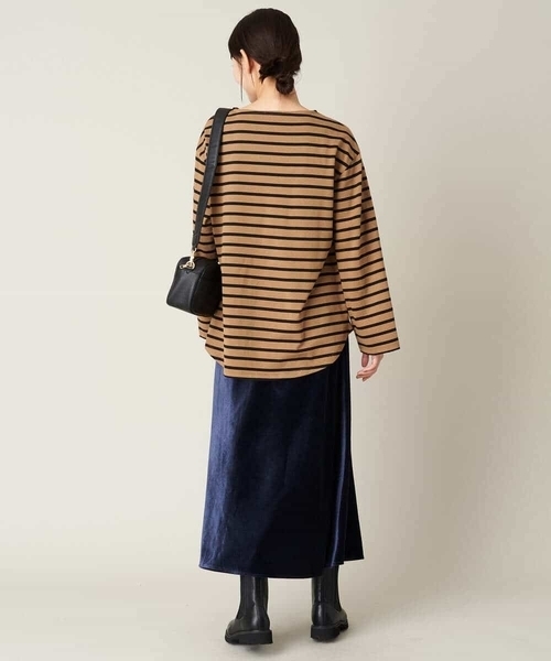 a.v.v(アーヴェヴェ)の「ベロアセミフレアスカート(スカート・レディース・ライトグレー/ネイビー/カーキ・40/36/38/34/42)」の21枚目の写真