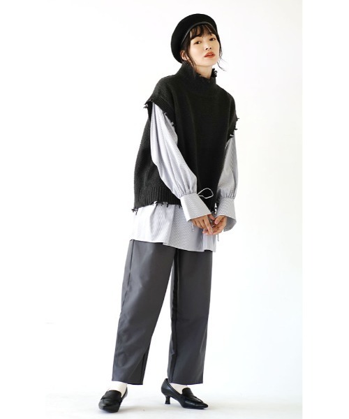 e-zakkamania stores（イーザッカマニアストアーズ）の「セミワイド テーパードパンツ（その他パンツ・レディース・グレー/ブラウン/ブラック・M）」の8枚目の写真