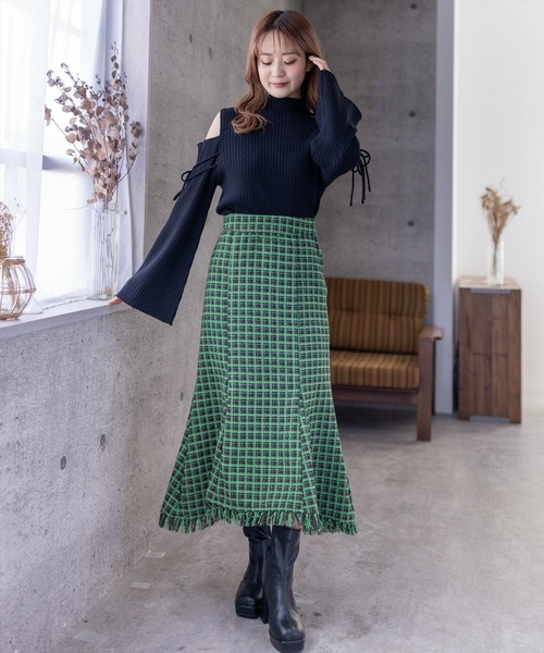 clear（クリア）の「ツイード裾フリンジマーメイドスカート[低身長用サイズ有]（スカート・レディース・グリーン/ブラック・S/M/XS）」の10枚目の写真