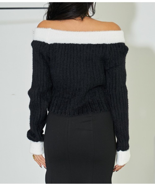 LATINA(ラティーナ)の「モノトーン カットヘム オフショルダー シャギー ニット セーター 長袖(ニット/セーター・レディース・ブラック・FREE)」の9枚目の写真