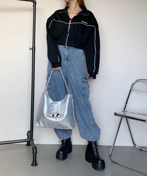 non-hedge(ノンヘッジ)の「Rロゴ2WAYバッグ(バックパック/リュック・レディース・ブラック/シルバー/アイボリー・FREE)」の5枚目の写真