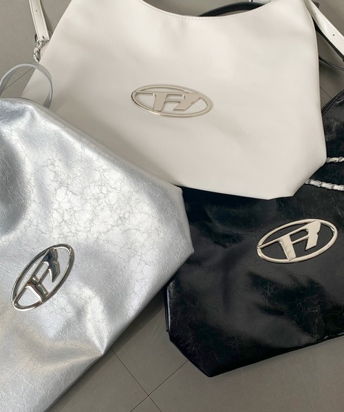 non-hedge(ノンヘッジ)の「Rロゴ2WAYバッグ(バックパック/リュック・レディース・ブラック/シルバー/アイボリー・FREE)」の11枚目の写真