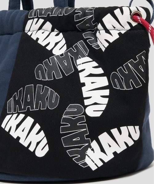 Design Tshirts Store graniph(デザイン ティーシャツ ストア グラニフ)の「FRUIT OF THE LOOM× graniph MINIIKAKU BAG(ハンドバッグ・メンズ・ネイビー・FREE)」の8枚目の写真
