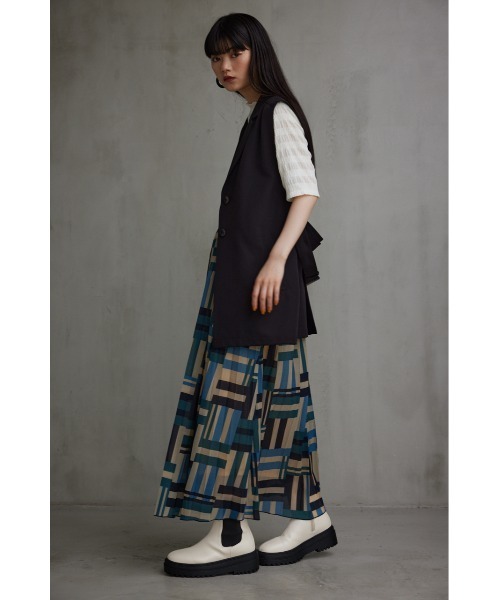 AZUL by moussy（アズールバイマウジー）の「トラックソールサイドゴアブーツ（ブーツ・レディース・ブラック/アイボリー・LL/MEDIUM/LARGE/SMALL）」の18枚目の写真