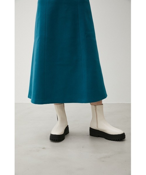 AZUL by moussy（アズールバイマウジー）の「トラックソールサイドゴアブーツ（ブーツ・レディース・ブラック/アイボリー・LL/MEDIUM/LARGE/SMALL）」の11枚目の写真