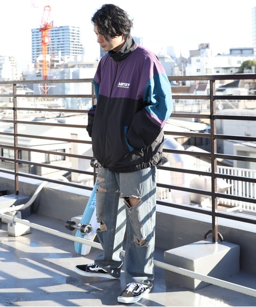 ８(eight)（エイト）の「ダメージデニムバギーパンツ（デニムパンツ・メンズ・ブラック/ブルー系その他/ブルー系その他2・MEDIUM/LARGE）」の19枚目の写真