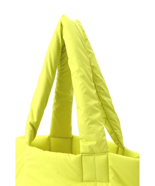 human woman（ヒューマンウーマン）の「◆中綿トートバッグ（トートバッグ・レディース・ベージュ/ブルー/イエロー・ﾌﾘ-）」の8枚目の写真