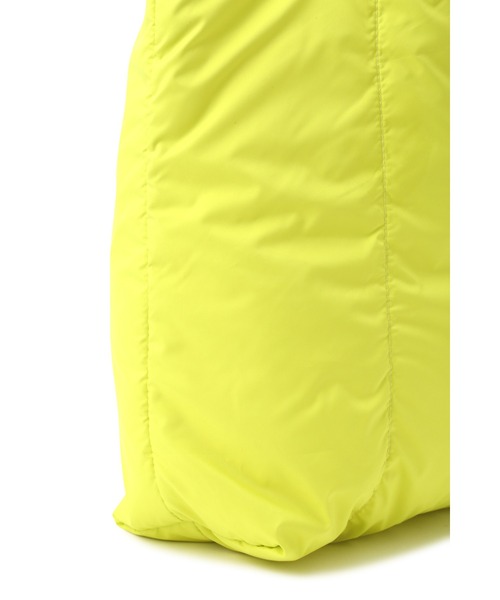 human woman（ヒューマンウーマン）の「◆中綿トートバッグ（トートバッグ・レディース・ベージュ/ブルー/イエロー・ﾌﾘ-）」の9枚目の写真