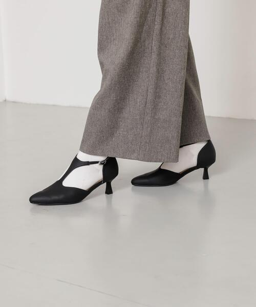 SENSE OF PLACE by URBAN RESEARCH（センスオブプレイスバイアーバンリサーチ）の「Tストラップパンプス（パンプス・レディース・シルバー/アイボリー/ブラック・SMALL/LARGE/MEDIUM）」の17枚目の写真