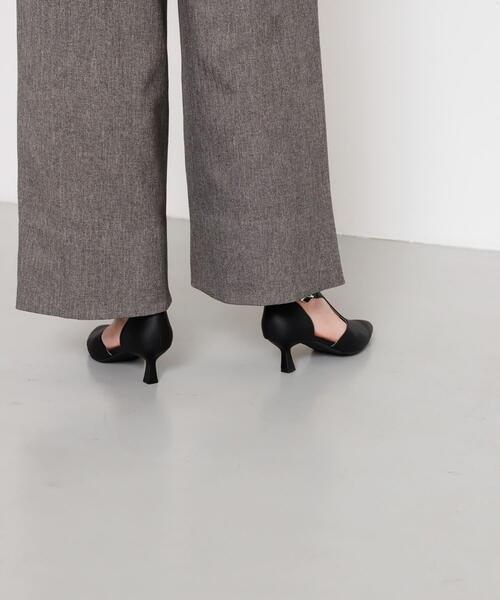 SENSE OF PLACE by URBAN RESEARCH（センスオブプレイスバイアーバンリサーチ）の「Tストラップパンプス（パンプス・レディース・シルバー/アイボリー/ブラック・SMALL/LARGE/MEDIUM）」の21枚目の写真