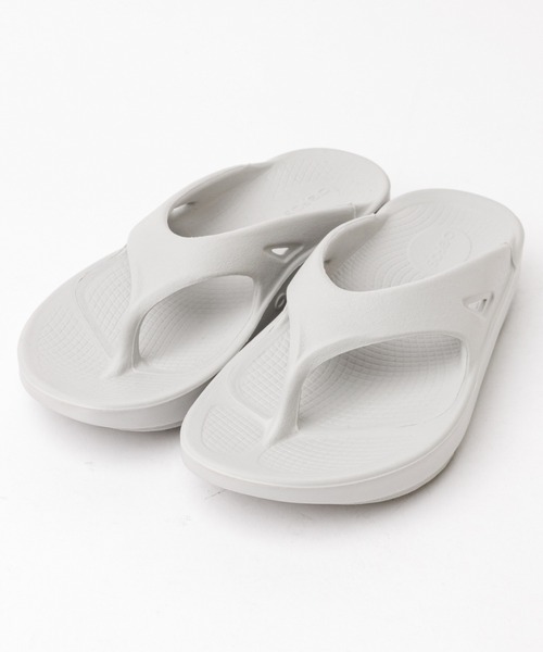 OOFOS(ウーフォス)の「【OOFOS/ウーフォス】O Original / リカバリーサンダル【WEB限定】(サンダル・レディース・ブラック/ベージュ/グレー/ピンク・38/37/35/36)」の3枚目の写真