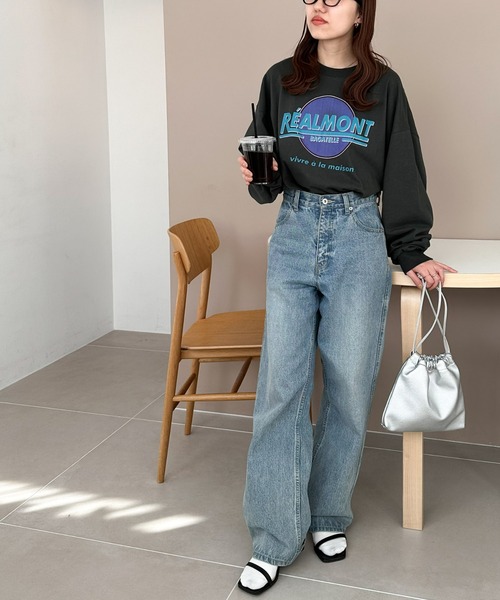 DISCOAT（ディスコート）の「【WEB限定】スーベニアグラフィックロングTシャツ《ユニセックス》（Tシャツ/カットソー・レディース・オフホワイト/チャコールグレー/ライトベージュ・FREE）」の13枚目の写真