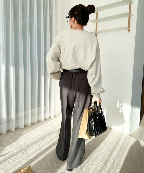 DISCOAT（ディスコート）の「【WEB限定】スーベニアグラフィックロングTシャツ《ユニセックス》（Tシャツ/カットソー・レディース・オフホワイト/チャコールグレー/ライトベージュ・FREE）」の9枚目の写真