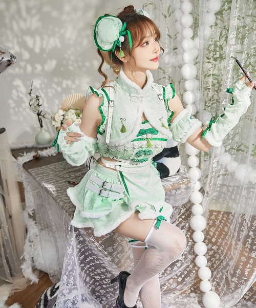 Malymoon（マリームーン）の「もこもこハーネスチャイナ《ハロウィン