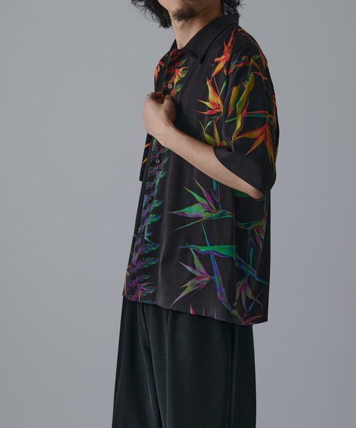 Lui's（ルイス）の「ボタニカルプリント半袖シャツ（シャツ/ブラウス・メンズ・ブラック系その他/ホワイト/ブラック・S/M）」の11枚目の写真