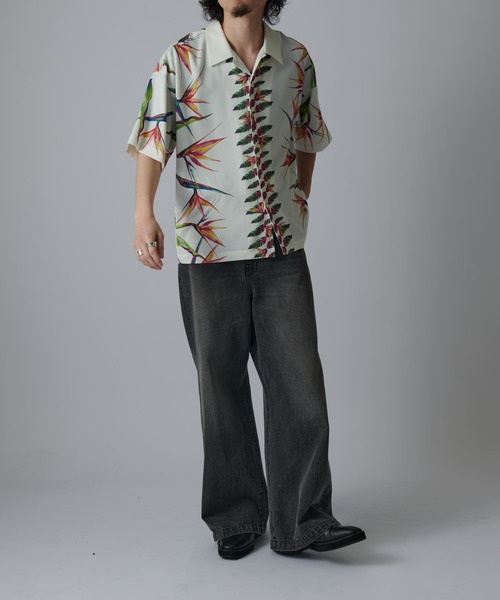 Lui's（ルイス）の「ボタニカルプリント半袖シャツ（シャツ/ブラウス・メンズ・ブラック系その他/ホワイト/ブラック・S/M）」の12枚目の写真